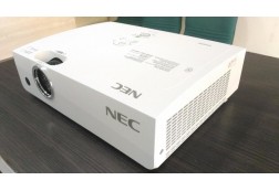 Máy chiếu NEC MC421XG
